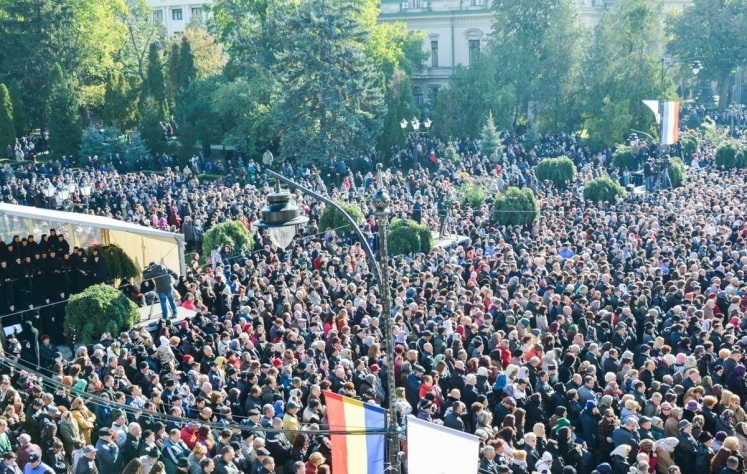 hram sf parascheva bogdan zamfirescu-2015